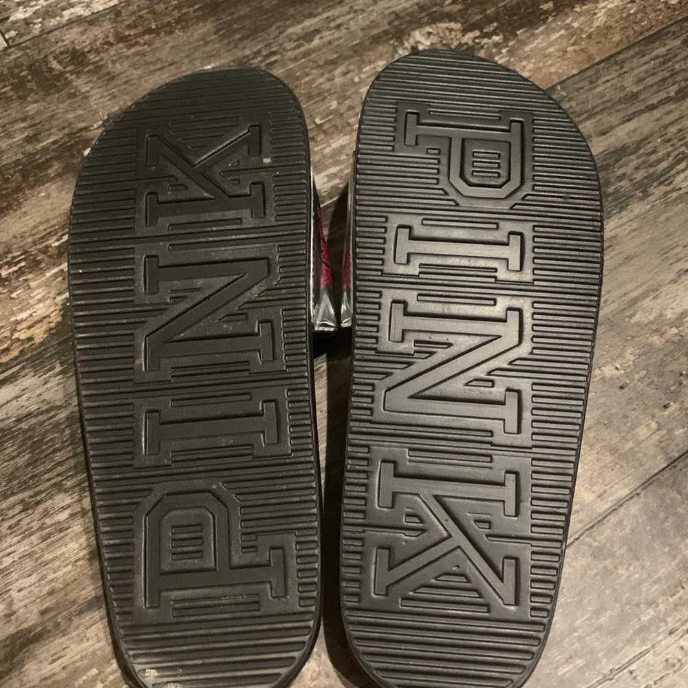 Pink slides - Picture 2 of 2